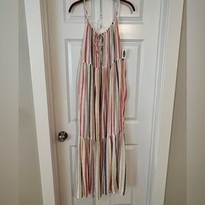 Old Navy NWT Tiered striped Maxi Dress Size L Large pockets